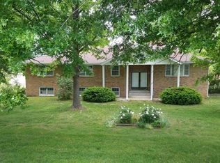 4620 S Farm Road 135, Springfield, MO 65810