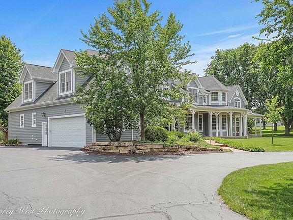4th image of 28W524 Wynn Ave