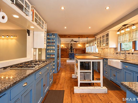 4th image of 37 Foote Avenue