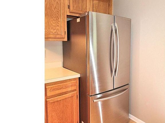 SS frige