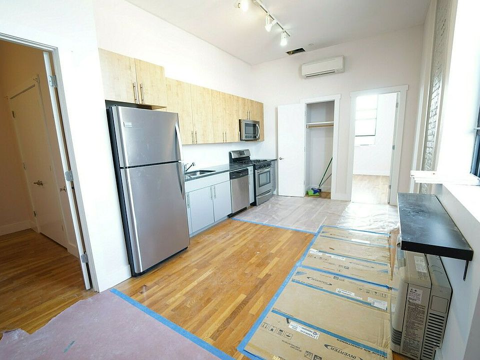 1st image of 101 Jefferson Ave #1L
