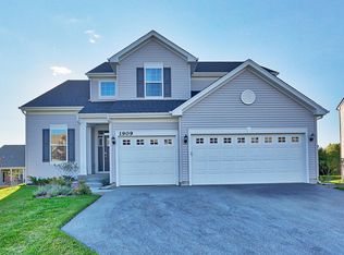 1909 Willoughby Ln, Joliet, IL 60431