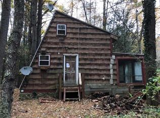 32 Pine Grove Rd, Kerhonkson, NY 12446