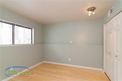 3rd image of 822 Carrier Creek Blvd NE APT 102