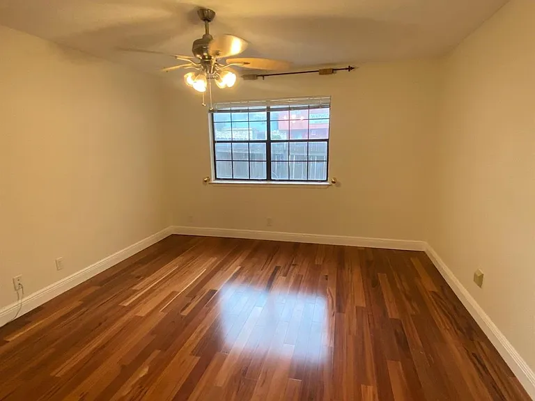 2906 West Ave #4 — Photo 12