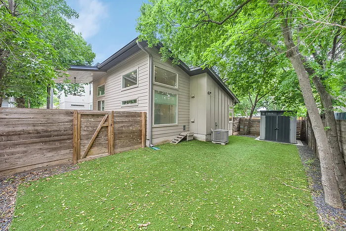 505 W Odell St — Photo 14