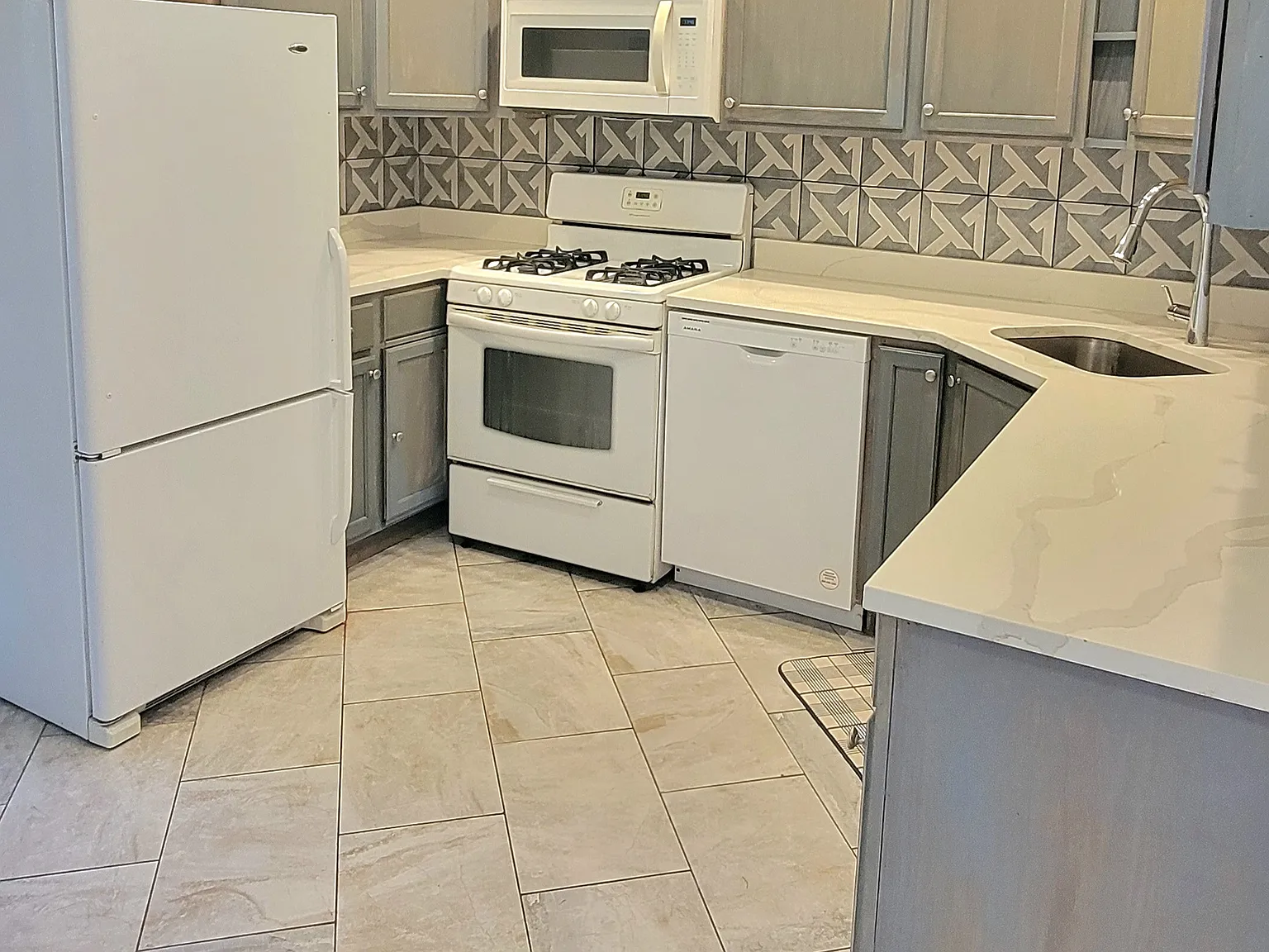 1 bed, $1,400 — Photo 4