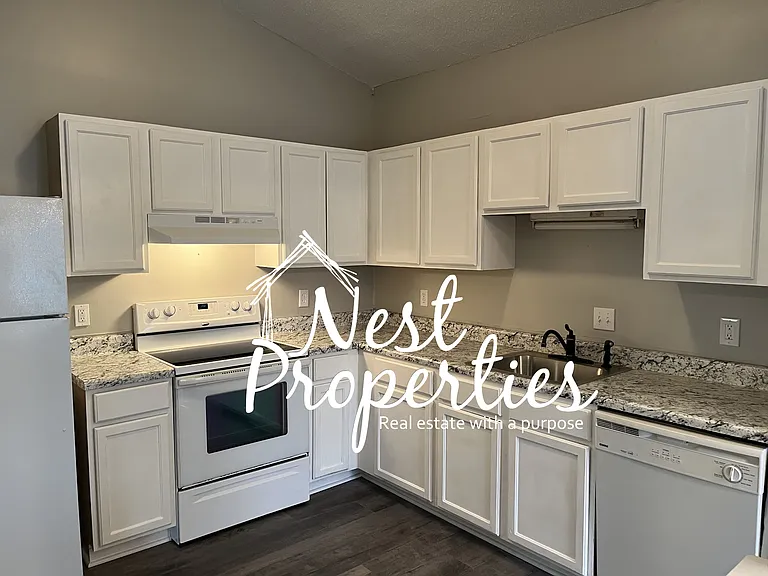 604 Rapids Rd — Photo 9