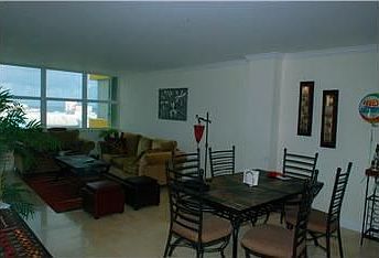 1st image of 800 SE 20th Ave APT 811