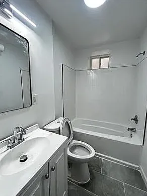 1420 W Girard Ave — Photo 5