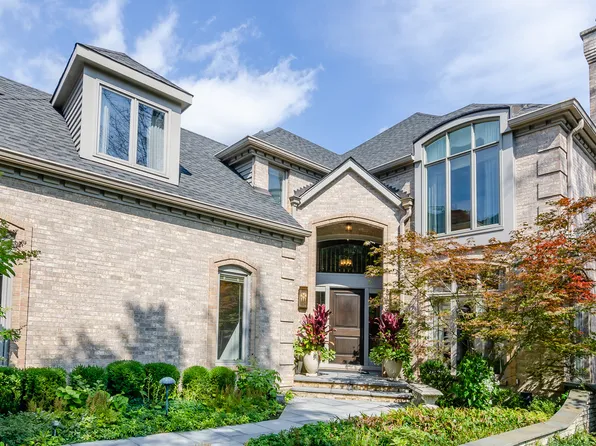 1349 Thatcher Ave, River Forest, IL 60305