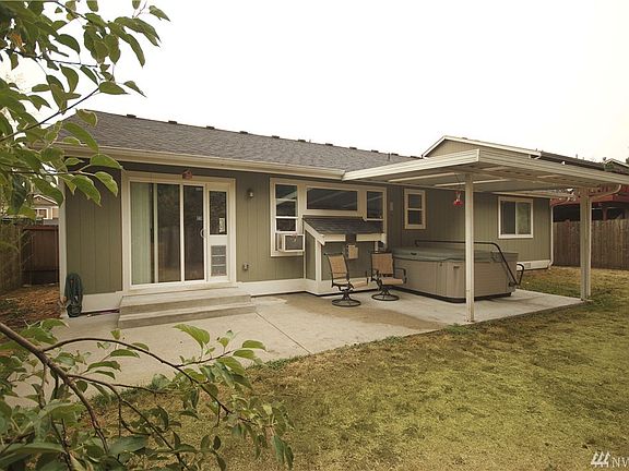 2nd image of 15838 104th Ave SE