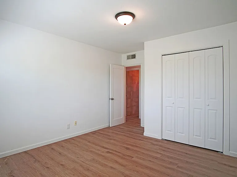 7903 Indian School Rd NE — Photo 4