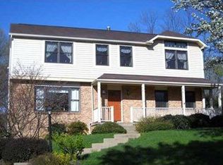 5526 Beverly Ct, Bethel Park, PA 15102