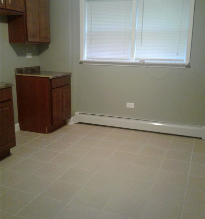2nd image of 216 N Pine Ave APT Ga