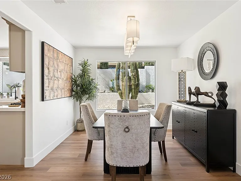 7825 Desert Bell Ave — Photo 21
