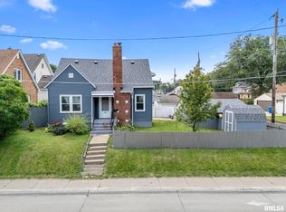 1320 19th Ave, Moline, IL 61265