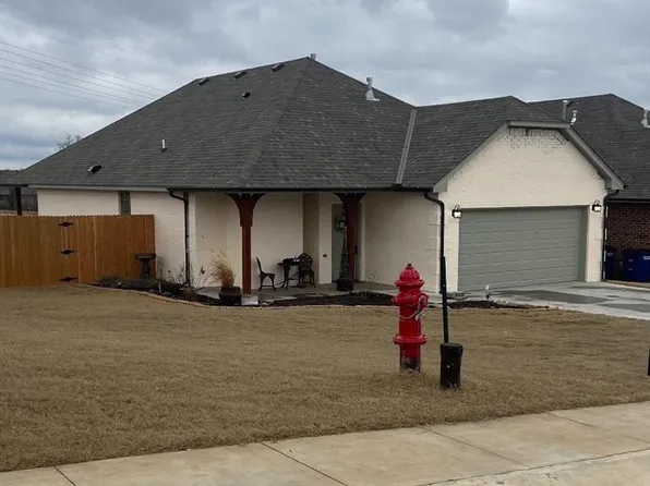 24 Timber Ln, Harrah, OK 73045