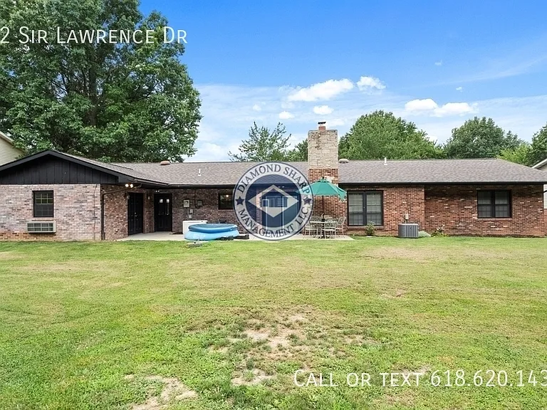 22 Sir Lawrence Dr — Photo 20