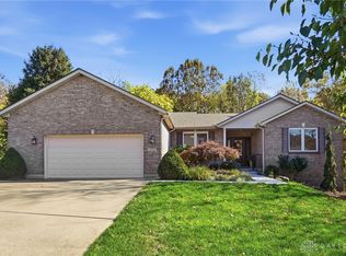 418 Hamilton View Dr, Hamilton, OH 45013