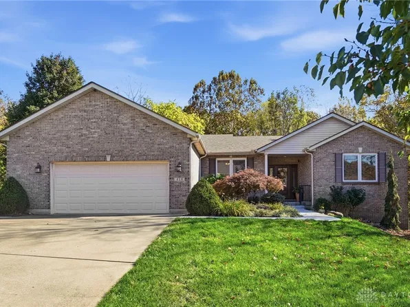 418 Hamilton View Dr, Hamilton, OH 45013