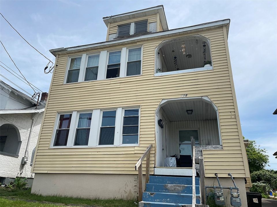 2nd image of 318 Oak Hill Ave
