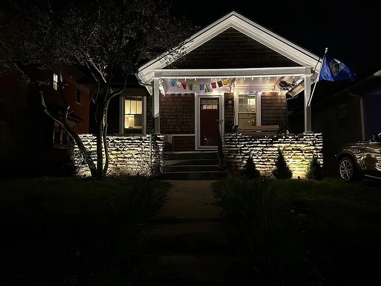 4243 Kenwood Ave — Photo 7