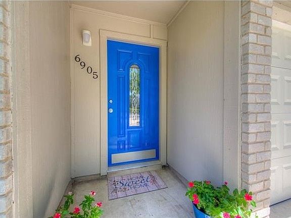 2nd image of 6905 Skynook Dr