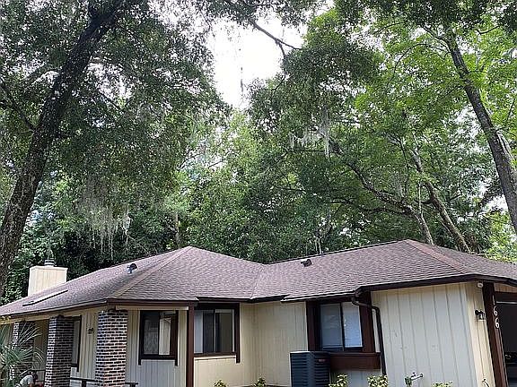 2nd image of 166 Summerhill Ct