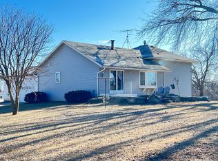 18346 286th St, Wykoff, MN 55990