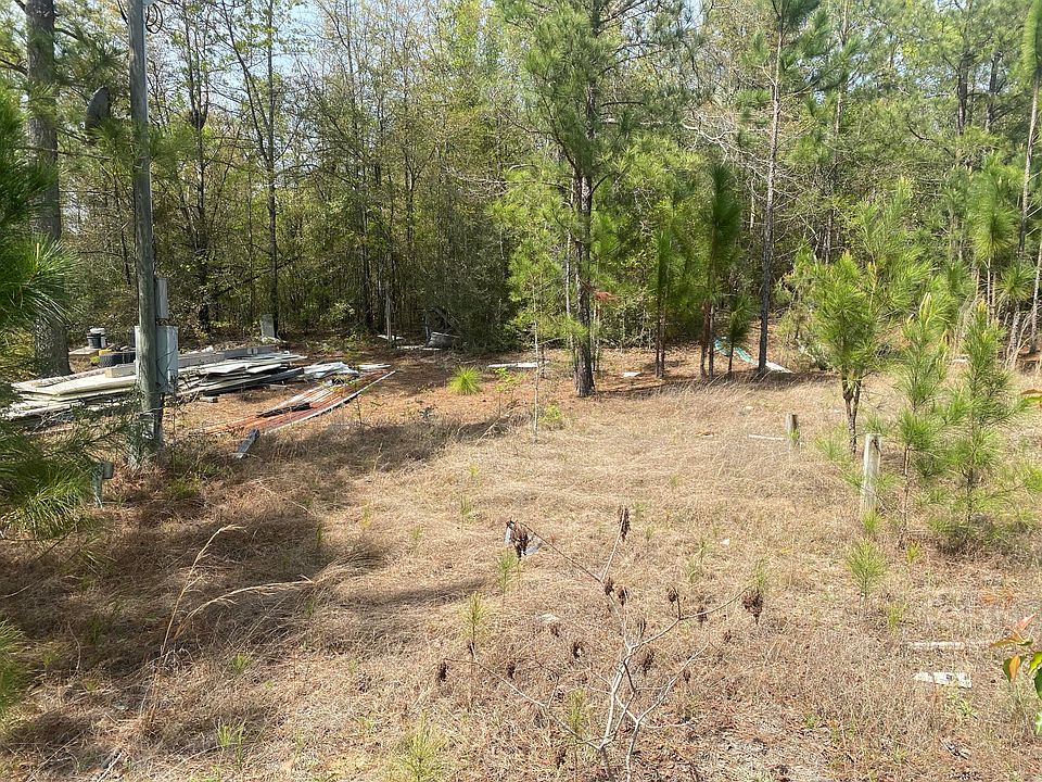 2nd image of 160 Mayfield Rd