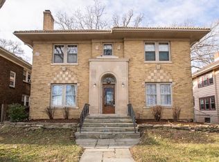 1318 North Ave, Waukegan, IL 60085