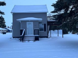 307 Main St E, Cavalier, ND 58220