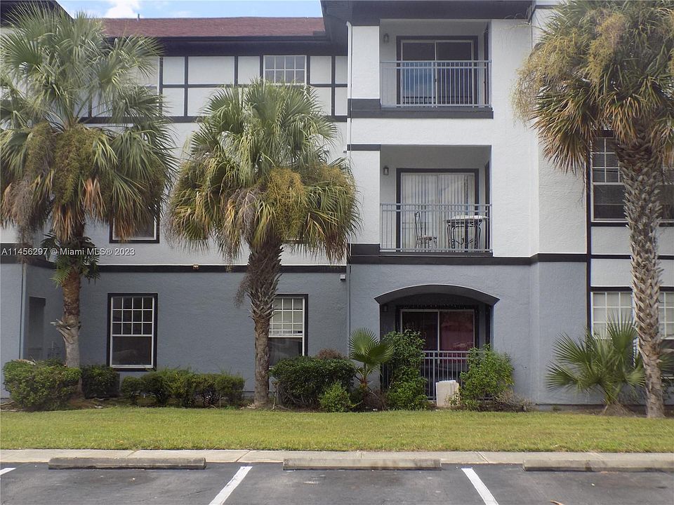 1st image of 3725 Castle Pines Ln