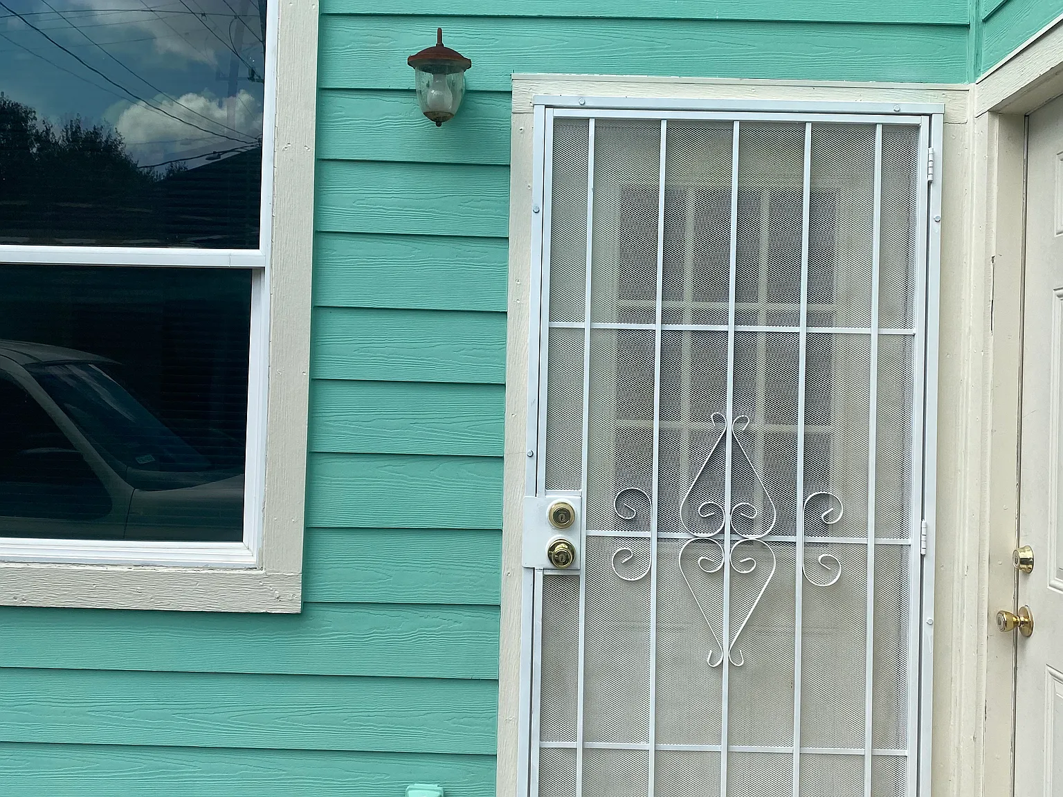 Studio, 440 sqft, $875 — Photo 2