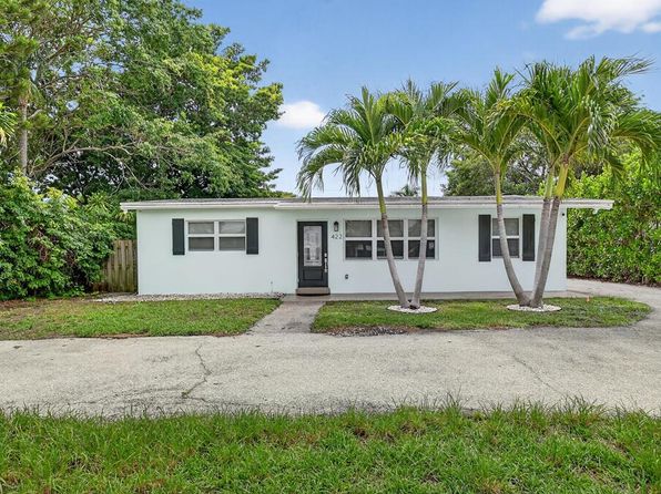 422 W Ocean Ave