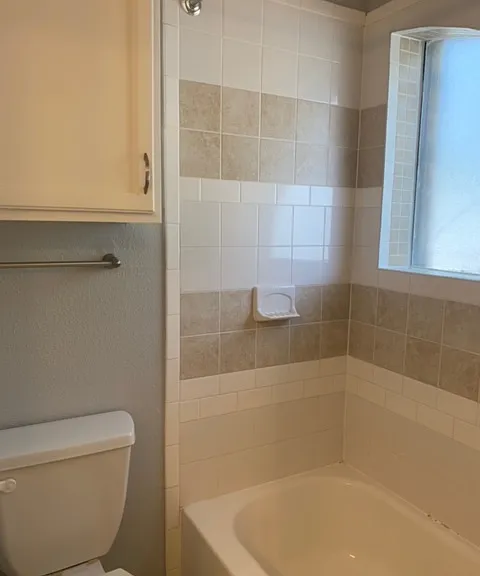 2801 Rio Grande St #207 — Photo 8