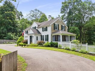 20 Lake St, Sherborn, MA 01770