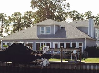 561 Wahoo Rd, Panama City Beach, FL 32408