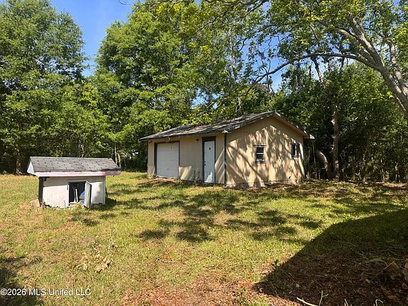 2nd image of 8520 Hyacinth Way