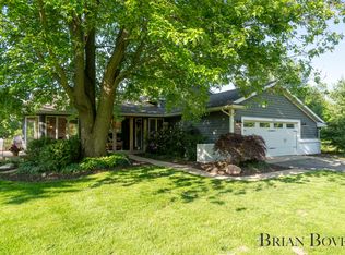 7025 Barkley Creek Dr NE, Rockford, MI
