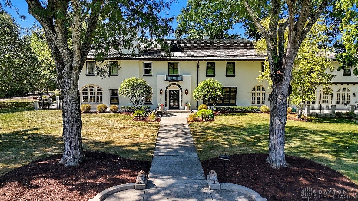 1160 Waving Willow Dr