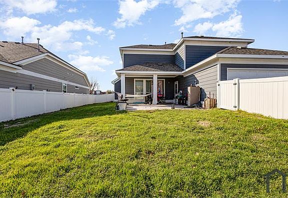 3rd image of 1116 Cotton Exchange Dr