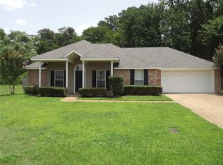 4232 Gunar Dr, Byram, MS 39272