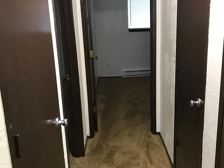 Woodland Park Apartments — Photo 14