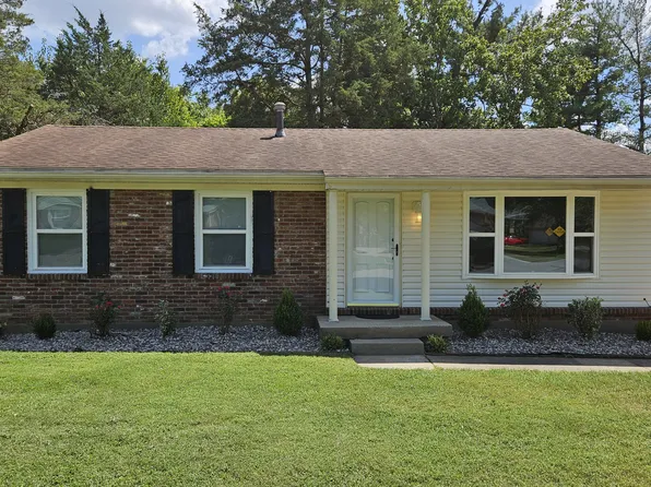 9500 Tiverton Way, Rolling Hills, KY 40242