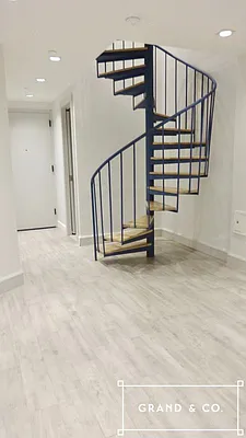 Rented by Grand & Co. | media 43