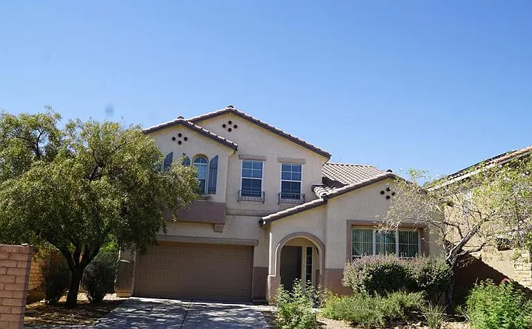 7127 Cabarita Ave — Photo 1