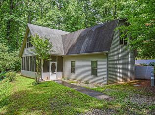 1801 Charlie Davis Rd, Cornelia, GA 30531