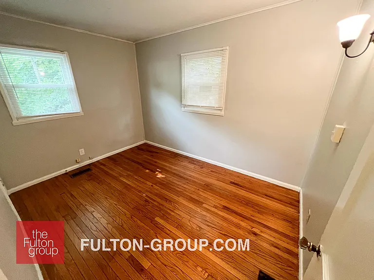905 Veto St NW — Photo 15
